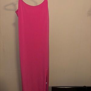 Elegant Pink Sleeveless Dress